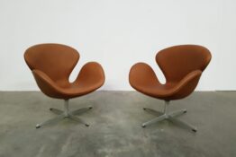 Swan chair Arne Jacobsen, Fritz Hansen