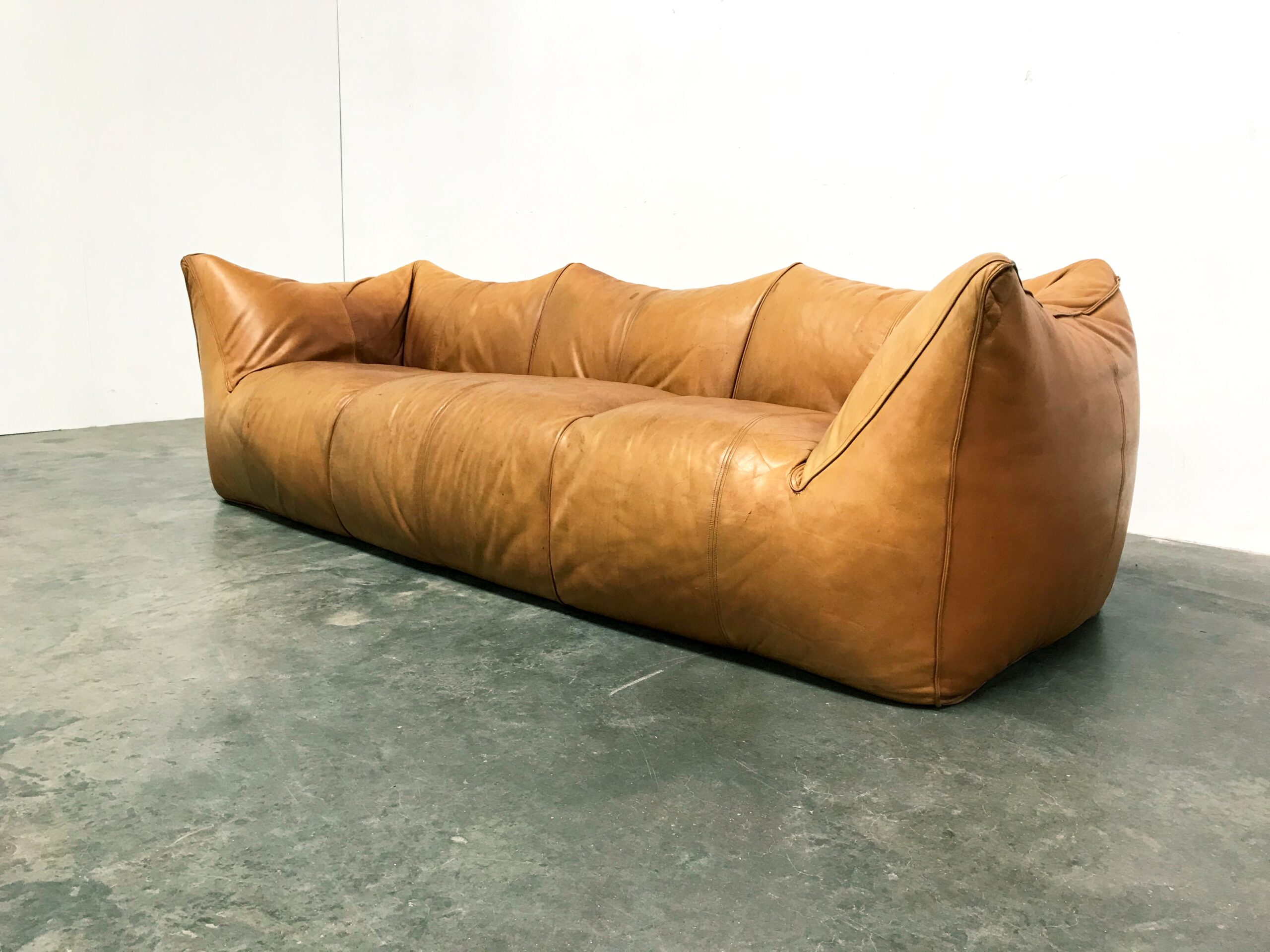 Le Bambole sofa by Mario Bellini for B&B Italia, 1970s – SitonVintage