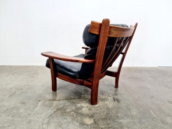 Brazilian lounge chair