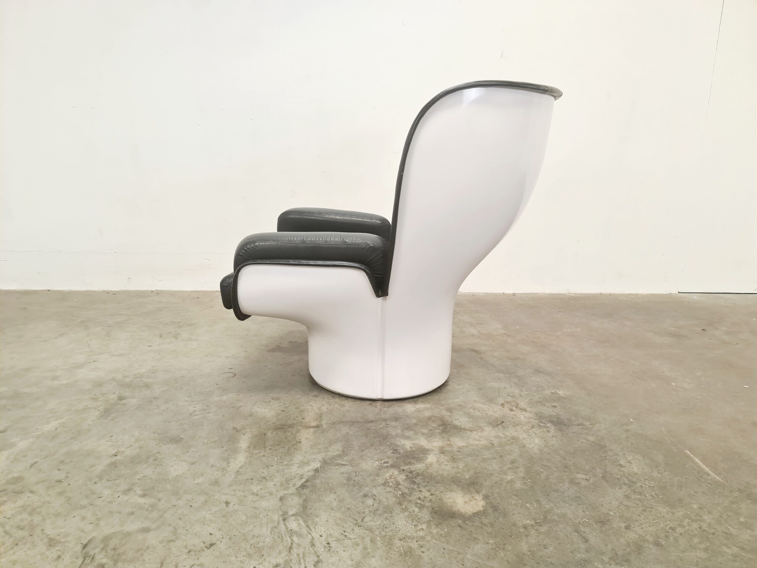Elda chair by Joe Colombo for Comfort Italy, 1970s â SitonVintage