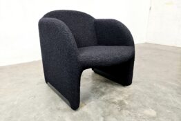 Pierre Paulin Ben chair, Artifort