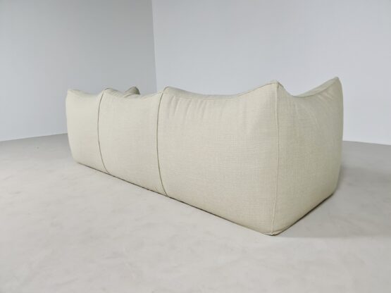 Le Bambole sofa, Mario Bellini