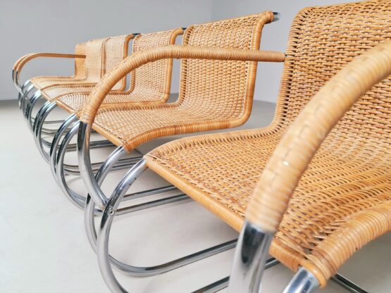 Mies van der Rohe MR10, MR20