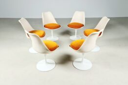 Eero Saarinen Tulip chair, Knoll Eero Saarinen Tulip chair, Knoll