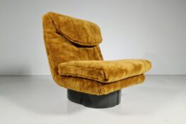 Titina Ammannati and Vitelli Giampiero lounge chair Titina Ammannati and Vitelli Giampiero lounge chair