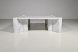 Gae Aulenti jumbo table Gae Aulenti jumbo table