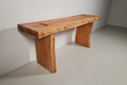 pinewood console table