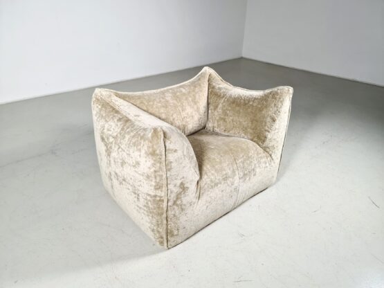 Le Bambole chair, Mario Bellini