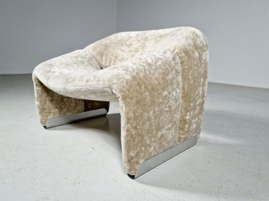 pierre paulin groovy chair