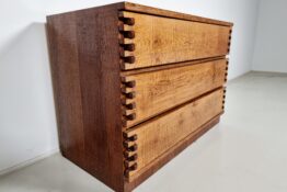 Brutalist oak chest of drawers, Guiseppe Rivadossi style