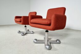 Perry King planula chairs