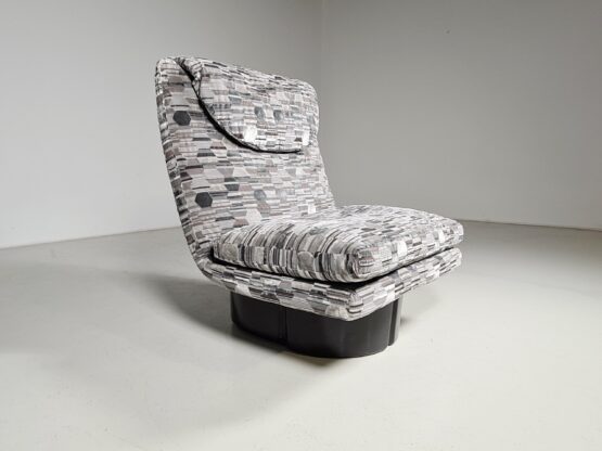 Titina Ammannati and Vitelli Giampiero for Comfort, fabric, fiberglass, Italy, 1970s