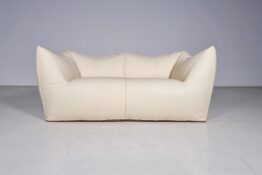 Le Bambole sofa, Mario Bellini