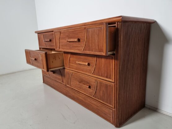 Solid walnut dresser with matching mirror from Italy, 1970s - Image 10