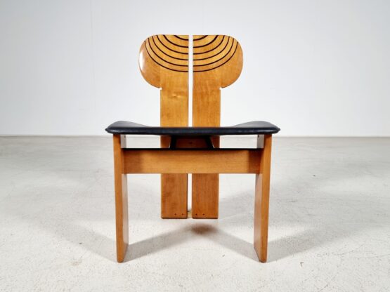 Africa chair, Afra & Tobia Scarpa