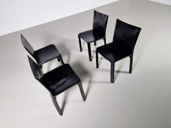 Cassina CAB 412