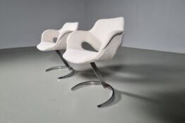 scimitar chair Boris Tabacoff