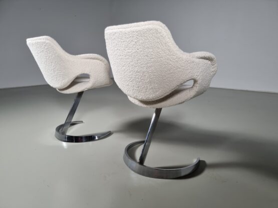 scimitar chair Boris Tabacoff