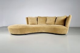 Vladimir Kagan Crescent sofa