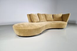 Vladimir Kagan Crescent sofa