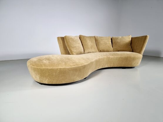 Vladimir Kagan Crescent sofa