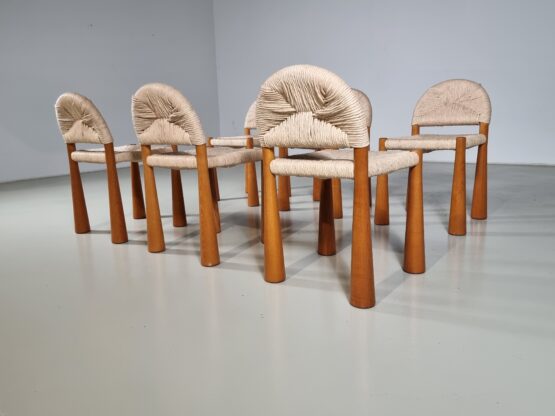 Toscanolla chairs Alessandro Becchi