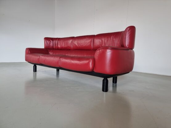 Bull sofa, Gianfranco Frattini, Cassina