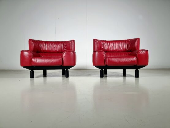 Bull chairs, Gianfranco Frattini, Cassina
