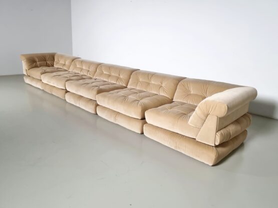 Early edition Mah Jong sofa by Hans Hopfer for Roche Bobois, 1970s