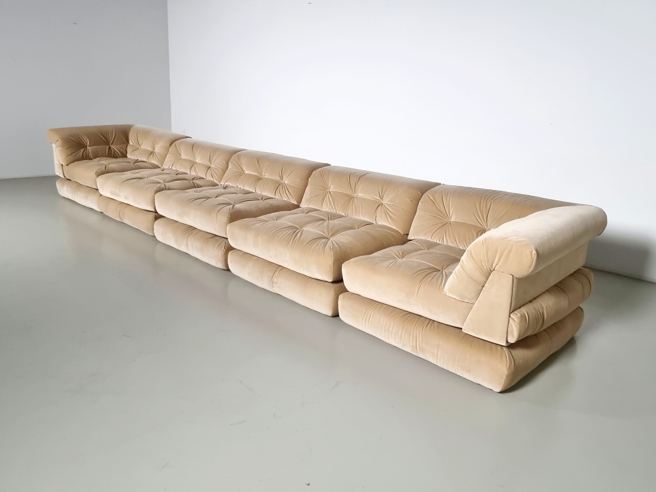 Hans hopfer sofa sales