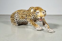 Ceramic leopard sculpture Ceramic leopard sculpture