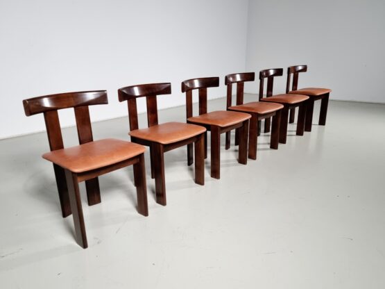 Luigi Vaghi dining chairs, Former