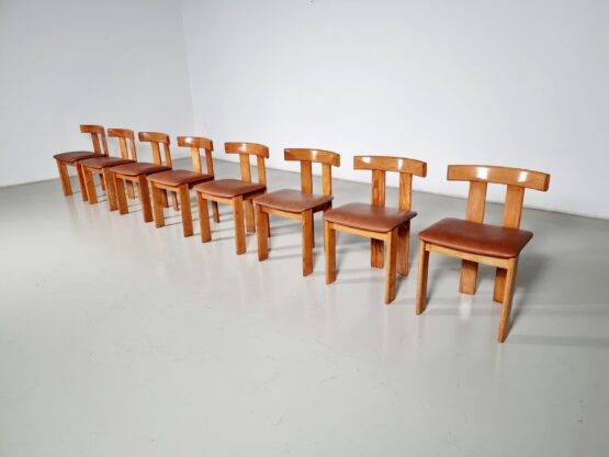 Luigi Vaghi dining chairs, Former