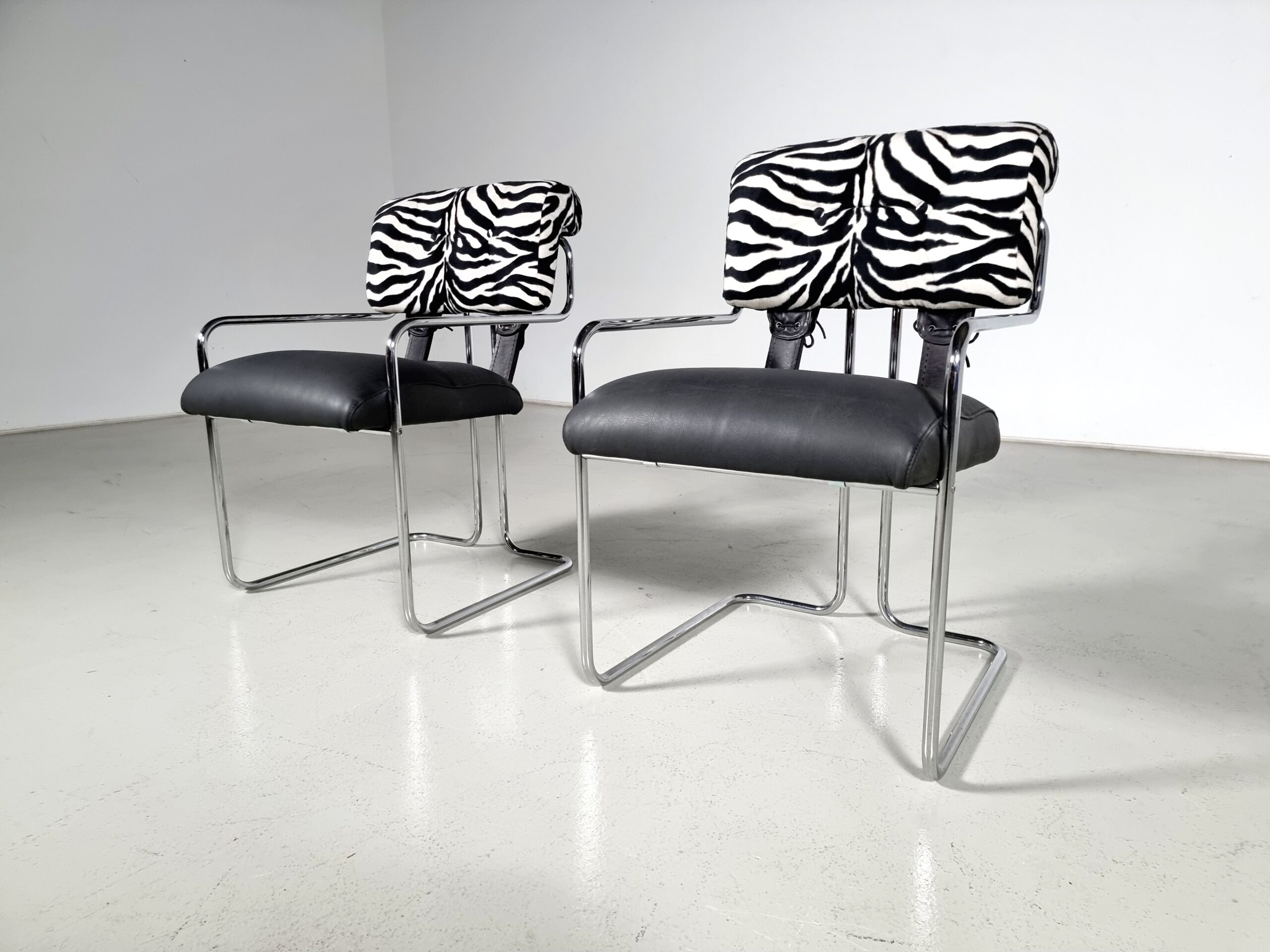 Tucroma chair, Guido Faleschini