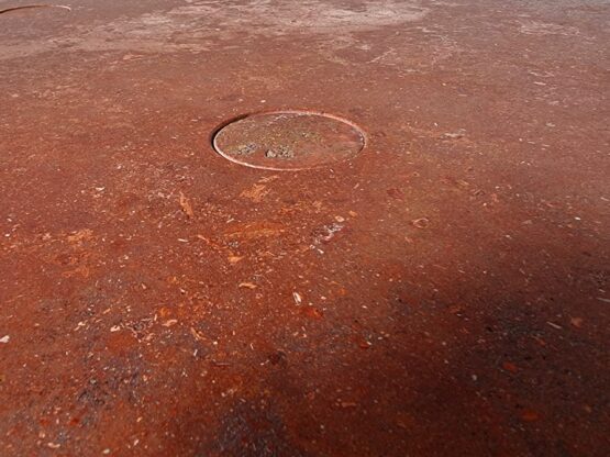 Red travertine coffee table by Angelo Mangiarotti, Italy, 1970s - Image 5
