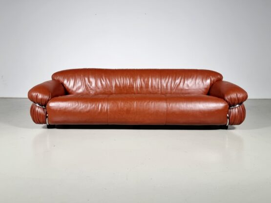 Gianfranco Frattini Sesann sofa, Cassina