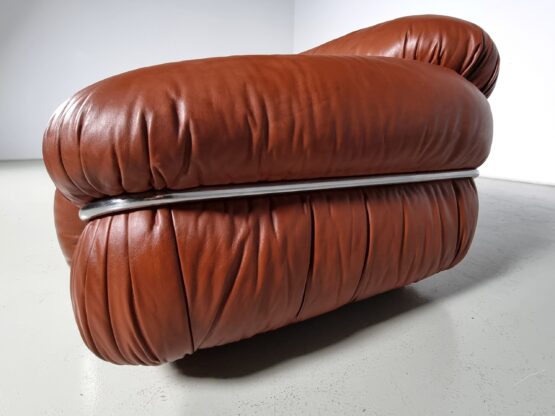 Sesann 3-Seater Sofa in cognac leather by Gianfranco Frattini for Cassina, 1970s - Image 9