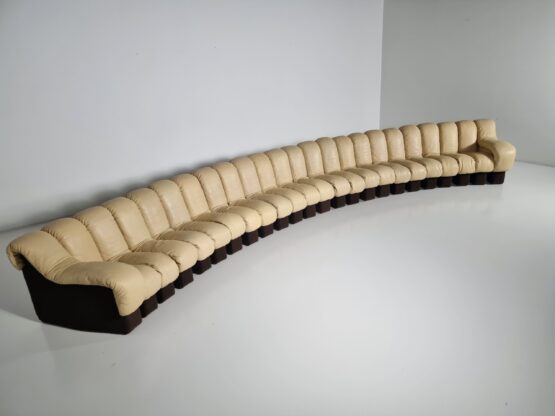 De Sede DS-600 sectional sofa in cream leather, 1970s