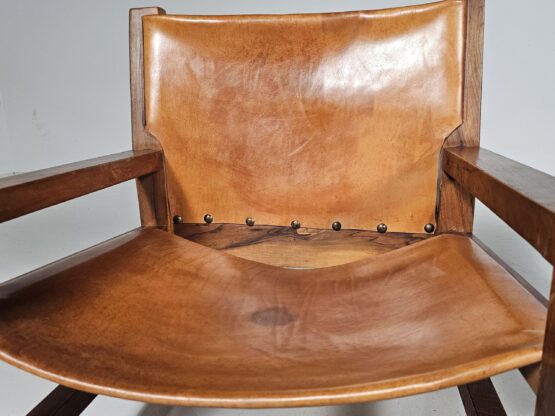 Armchairs in cognac leather and olive wood, France, 1970s - Image 8