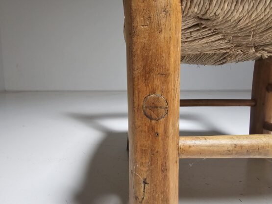 French Rustic Pair of Low Chairs in Elm Wood and Straw, 1960s - Image 9