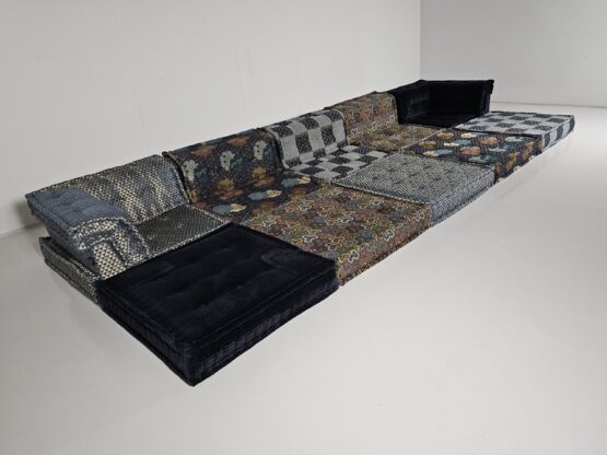 Mah Jong 10 piece sectional sofa in Kenzo Takada fabric, Roche Bobois, France - Image 9