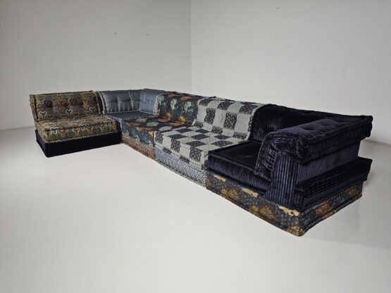 Mah Jong 10 piece sectional sofa in Kenzo Takada fabric, Roche Bobois, France - Image 7