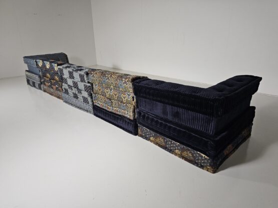 Mah Jong 10 piece sectional sofa in Kenzo Takada fabric, Roche Bobois, France - Image 10