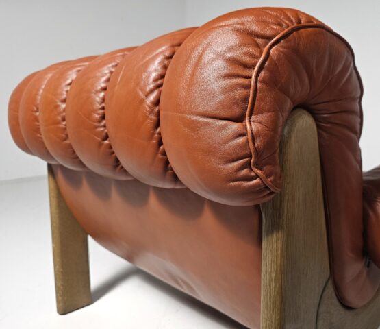 Pair of vintage cognac leather and solid oak lounge chairs, Germany, 1970s - Image 11