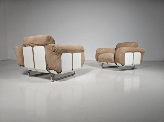Zanotta Senzafine chairs