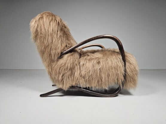 Jindrich Halabala easy chair, H-269
