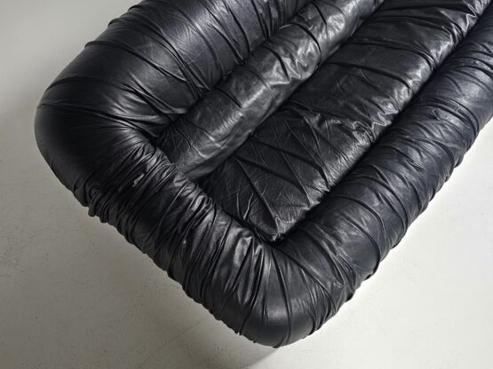 De Pas, d'Urbino and Lomazzi for Dall'Oca, Piumino sofa