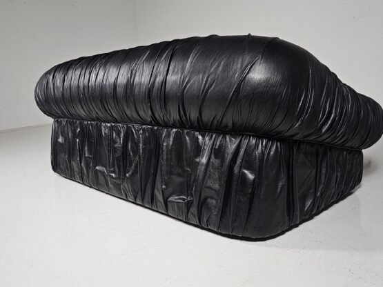 De Pas, d'Urbino and Lomazzi for Dall'Oca, Piumino sofa