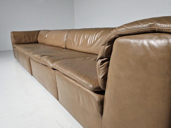 Jeep sofa by Durlet