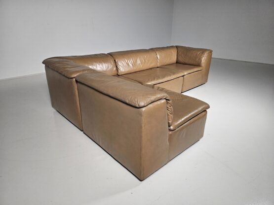 Jeep sofa by Durlet